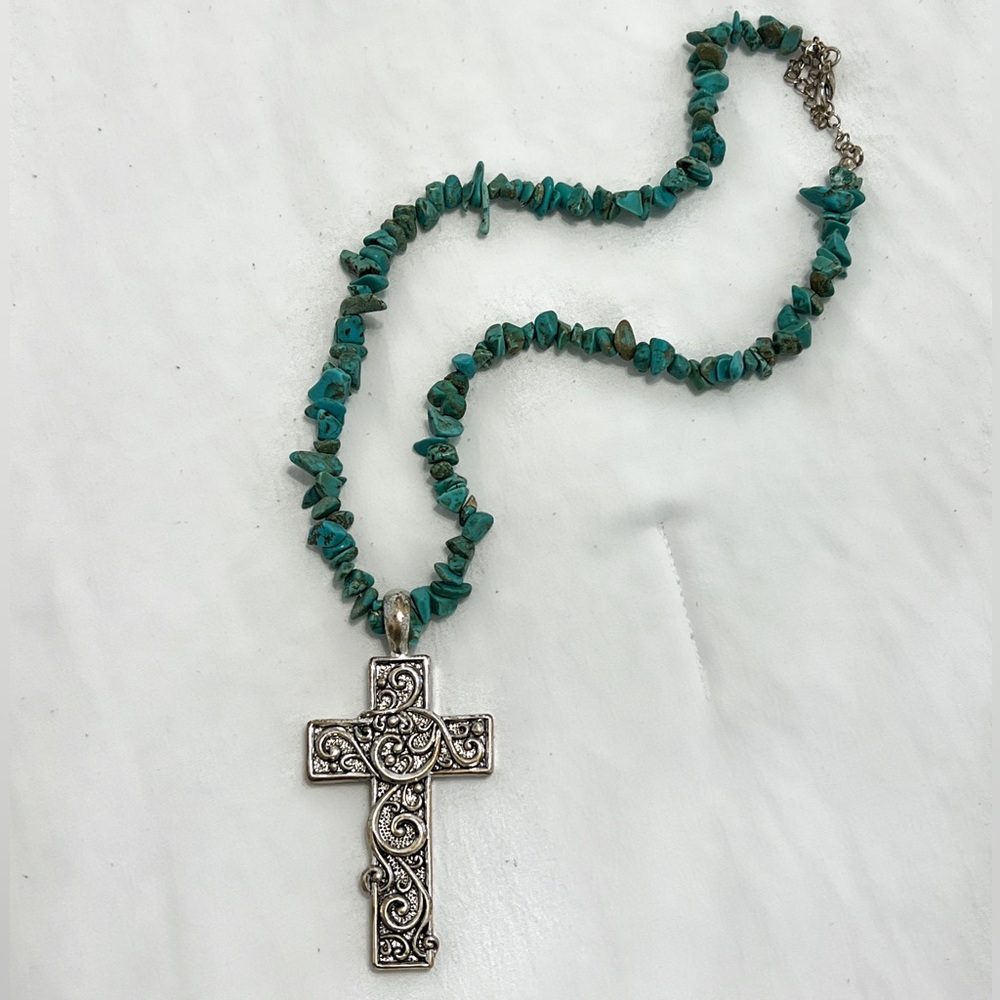 17” Turquoise Necklace with Ornate Silver Cross